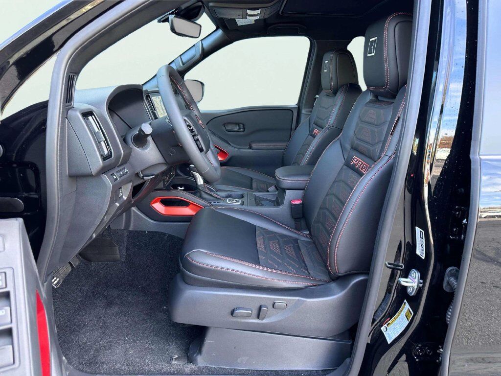 2027 Nissan Frontier PRO-4X R W/ Pro-Convenience and Pro-Premium Pkg San Clemente CA