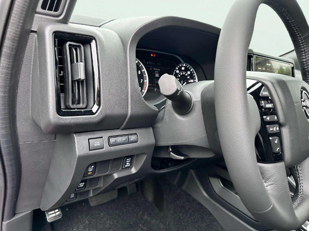 2027 Nissan Frontier SV W/ Dark Armor and Convenience PKG San Clemente CA