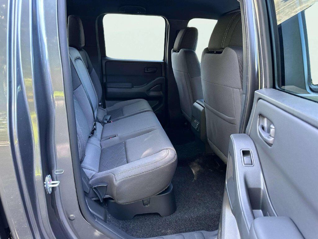 2027 Nissan Frontier SV W/ Dark Armor and Convenience PKG San Clemente CA