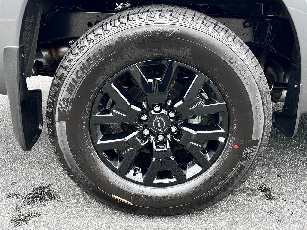 2027 Nissan Frontier SV W/ Dark Armor and Convenience PKG San Clemente CA