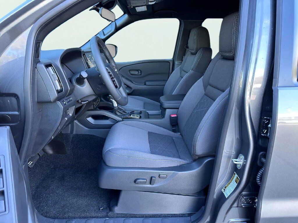 2027 Nissan Frontier SV W/ Dark Armor and Convenience PKG San Clemente CA