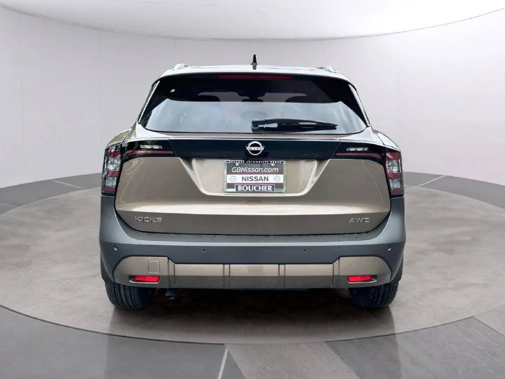 2027 Nissan Kicks SR San Clemente CA