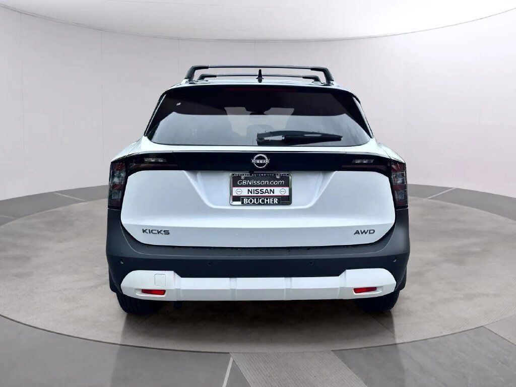 2027 Nissan Kicks SR San Clemente CA