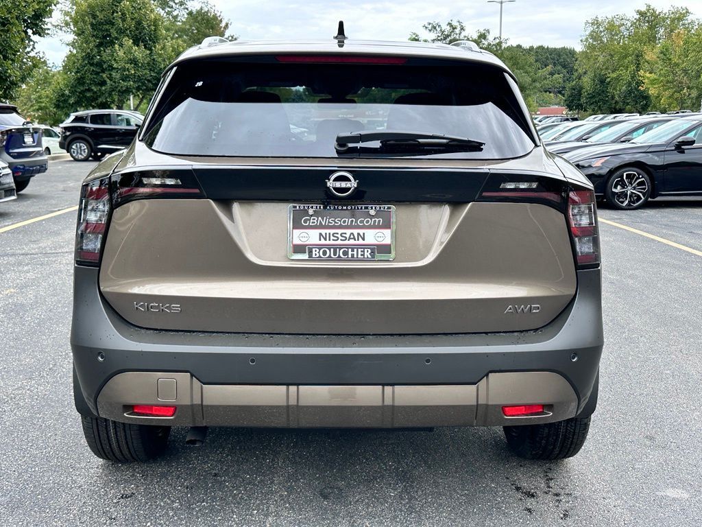 2027 Nissan Kicks SR San Clemente CA