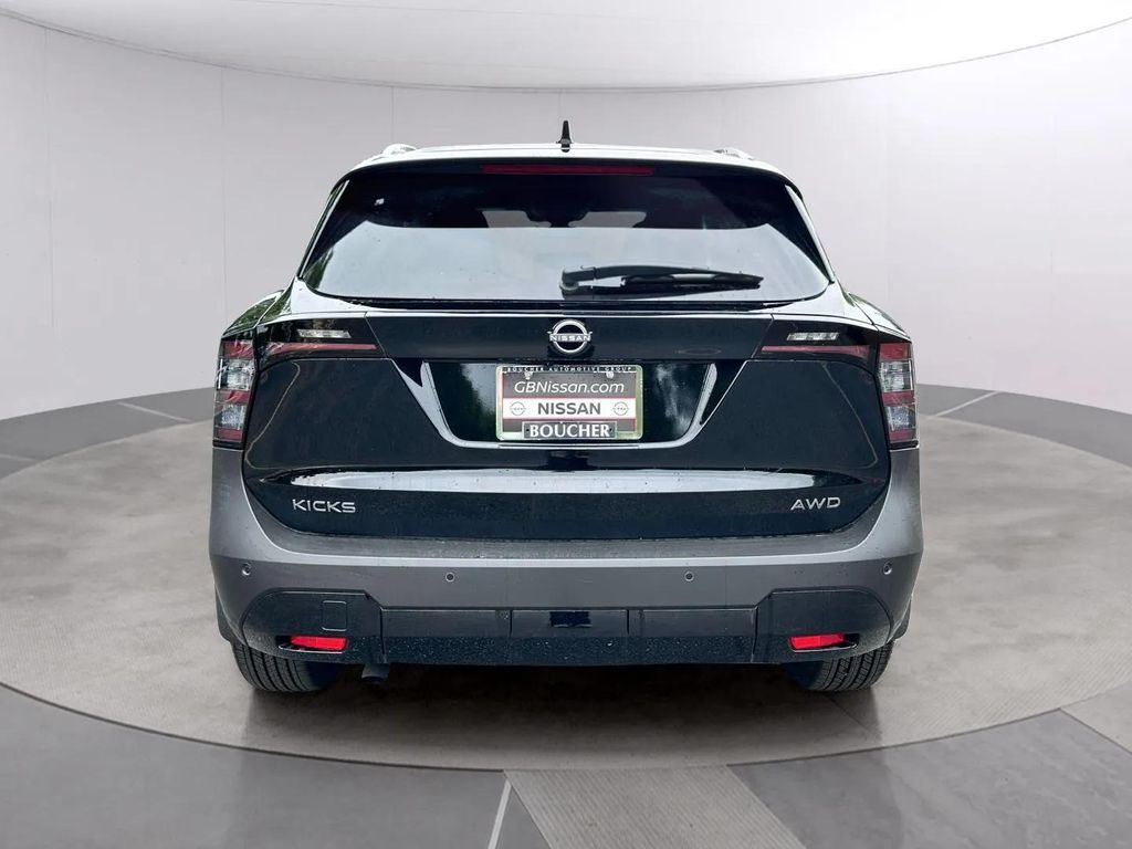 2027 Nissan Kicks SR W/ Premium Pkg San Clemente CA