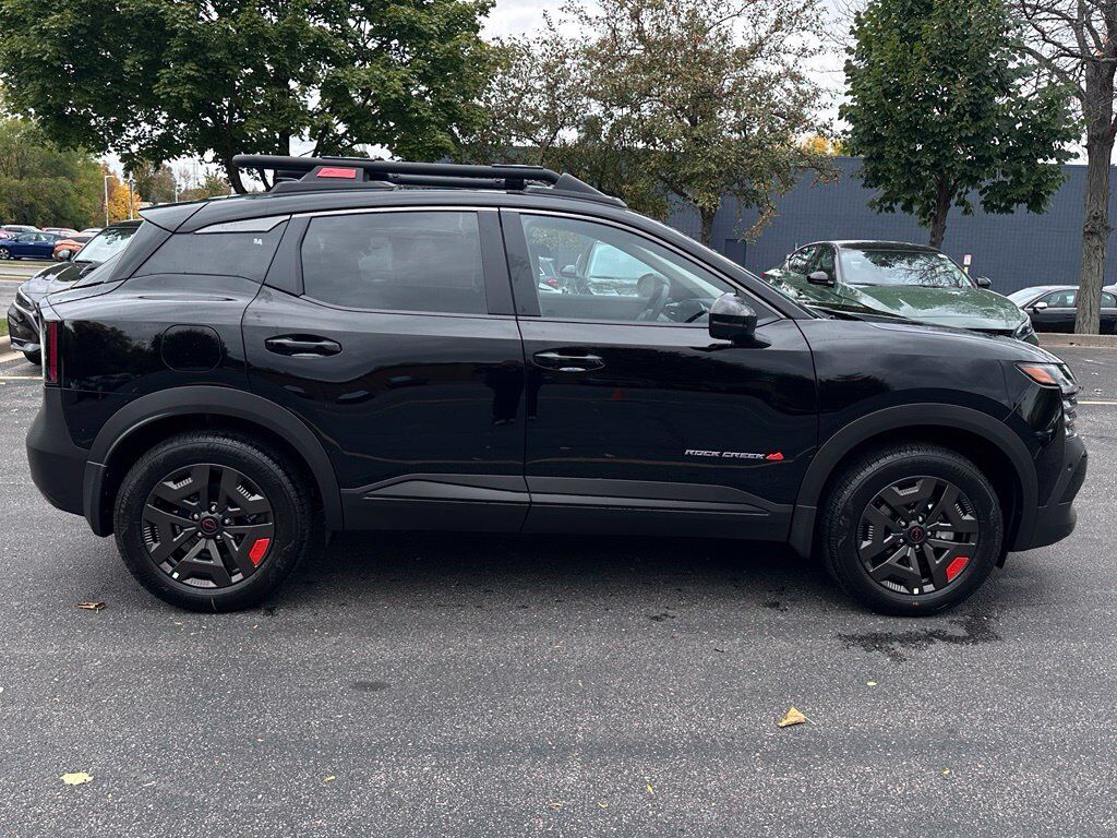 2027 Nissan Kicks SV