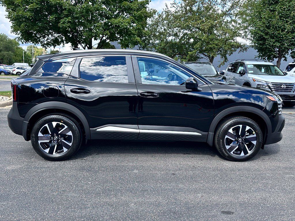 2027 Nissan Kicks SV W/ Premium PKG