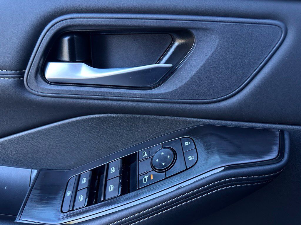 2027 Nissan Rogue Dark Armor San Clemente CA