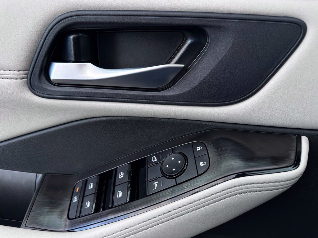 2027 Nissan Rogue Dark Armor San Clemente CA
