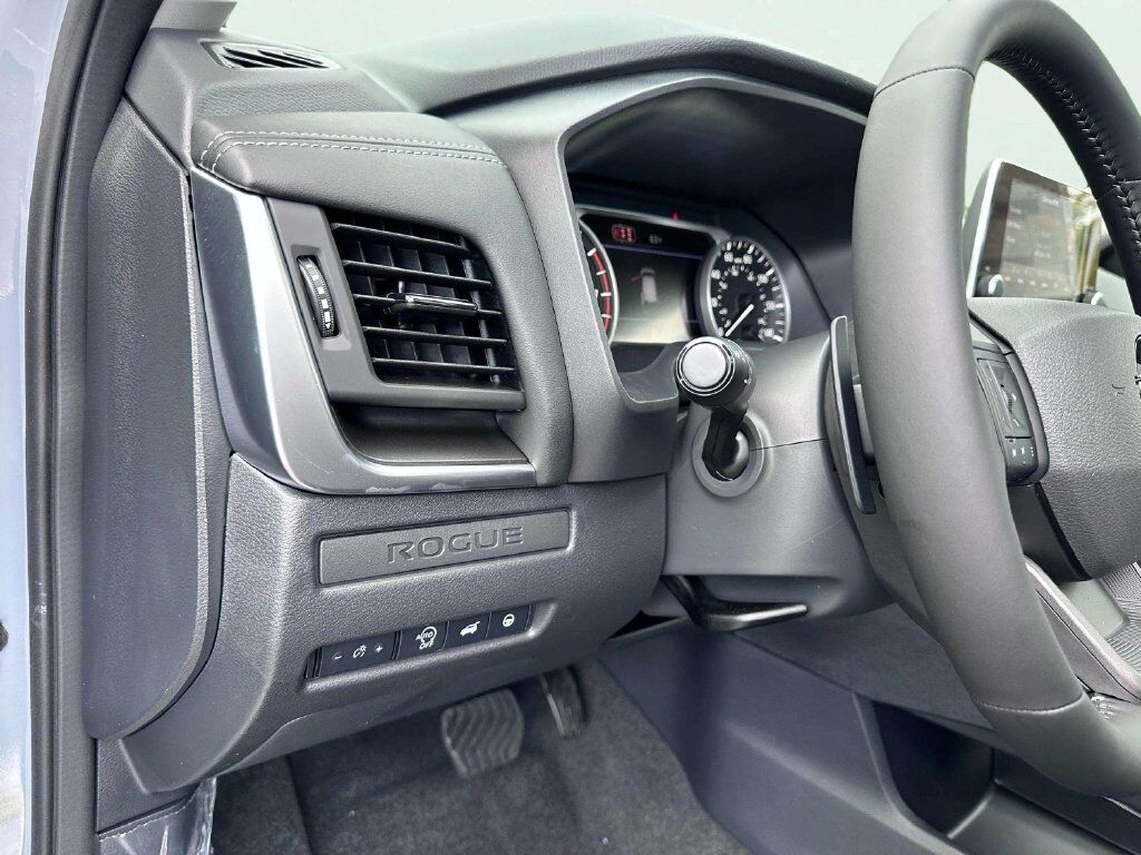 2027 Nissan Rogue Dark Armor San Clemente CA