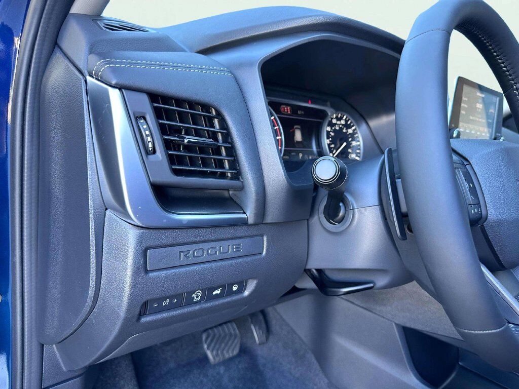 2027 Nissan Rogue Dark Armor San Clemente CA