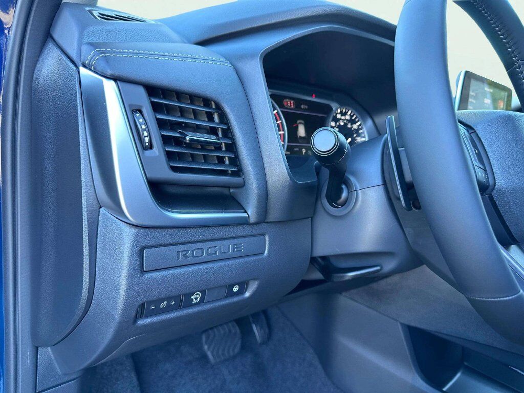 2027 Nissan Rogue SV San Clemente CA