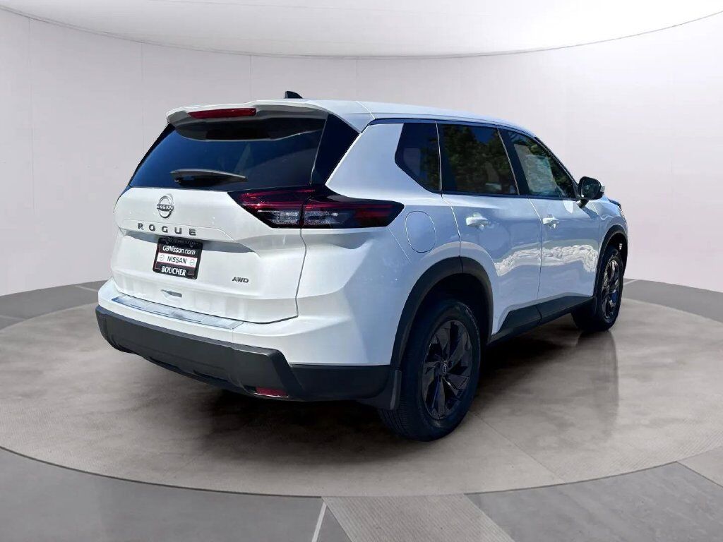 2027 Nissan Rogue SV San Clemente CA