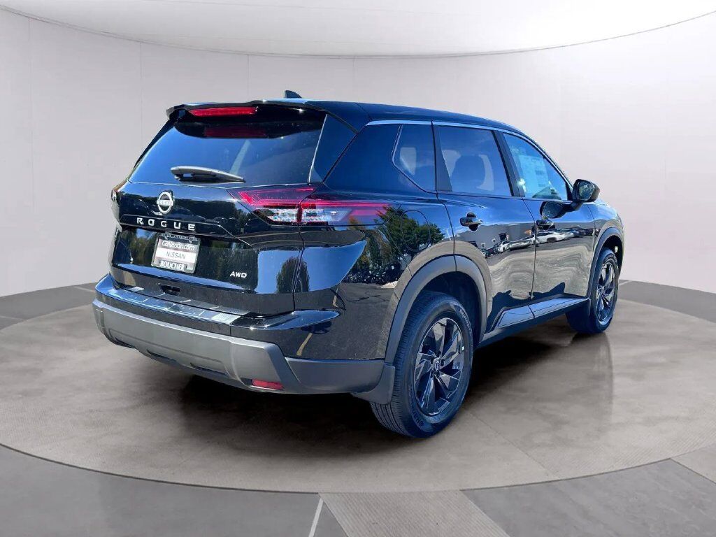 2027 Nissan Rogue SV San Clemente CA