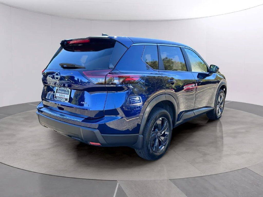 2027 Nissan Rogue SV San Clemente CA