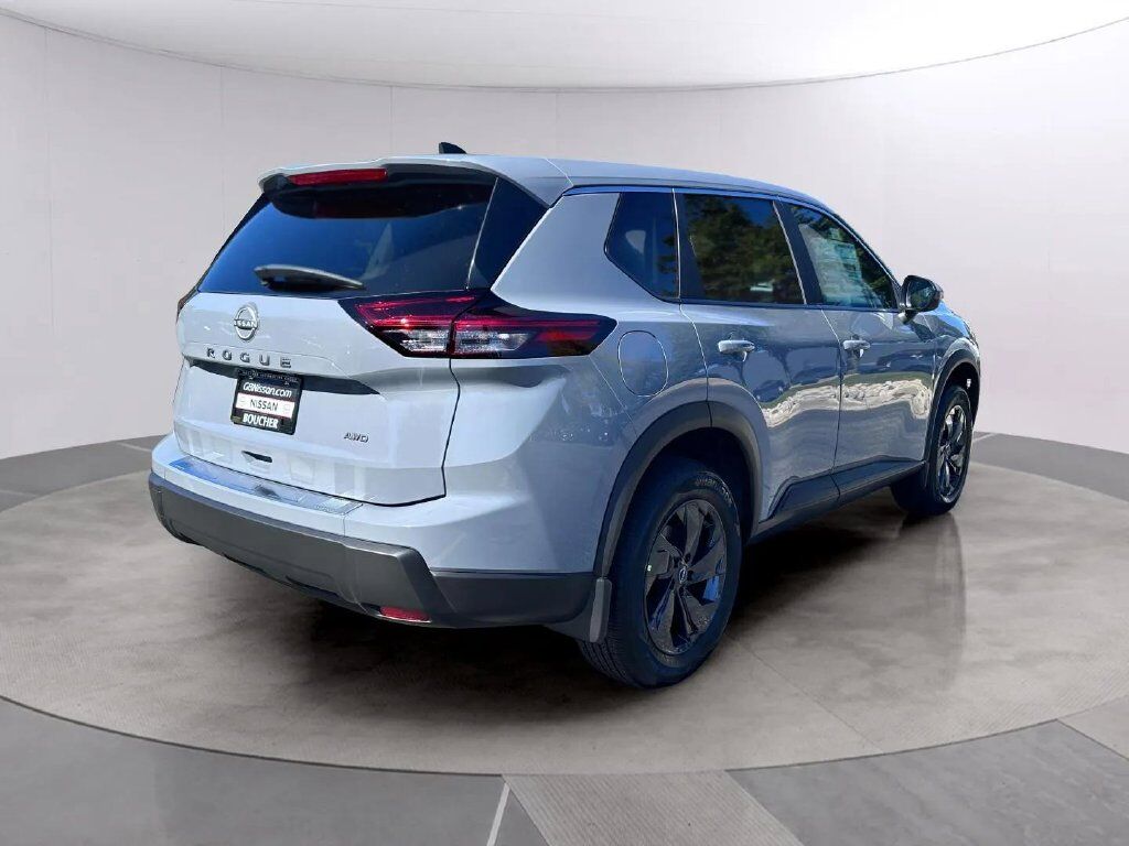 2027 Nissan Rogue SV San Clemente CA
