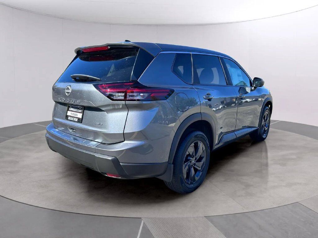 2027 Nissan Rogue SV