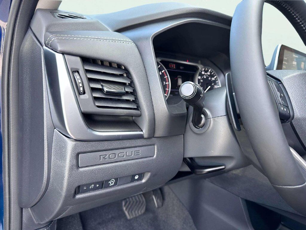 2027 Nissan Rogue SV San Clemente CA