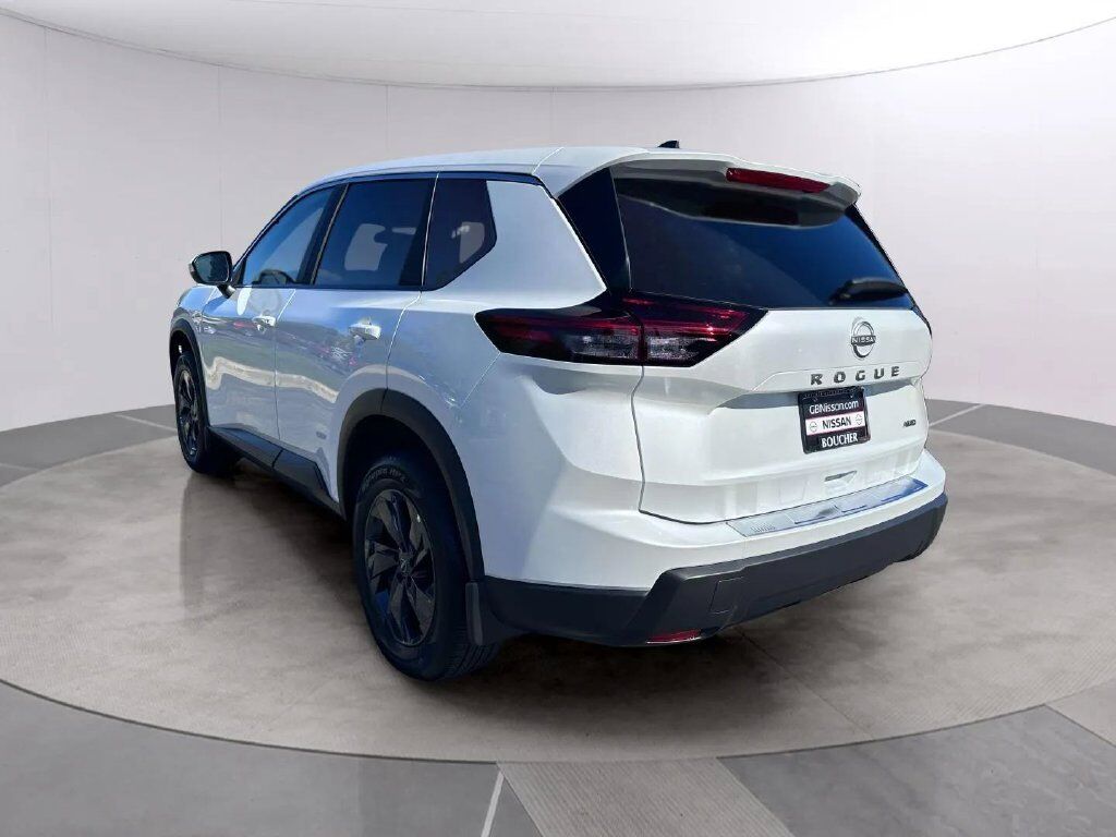 2027 Nissan Rogue SV San Clemente CA