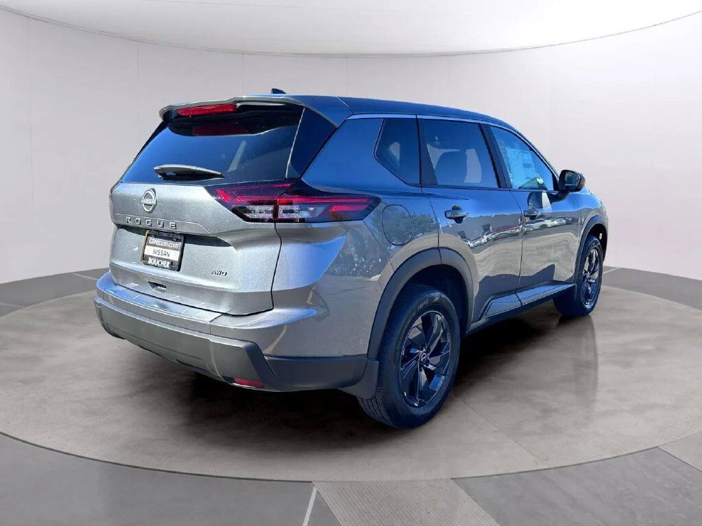 2027 Nissan Rogue SV San Clemente CA