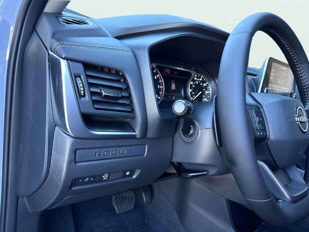 2027 Nissan Rogue SV San Clemente CA
