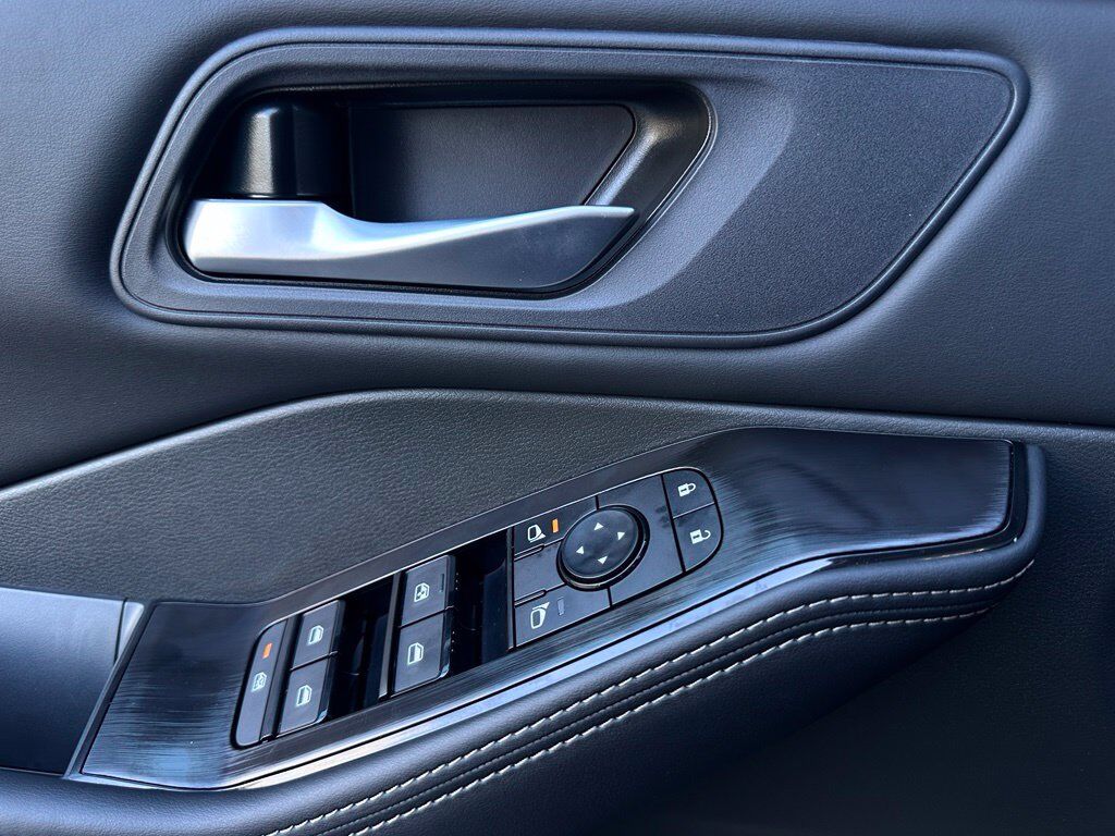 2027 Nissan Rogue SV San Clemente CA