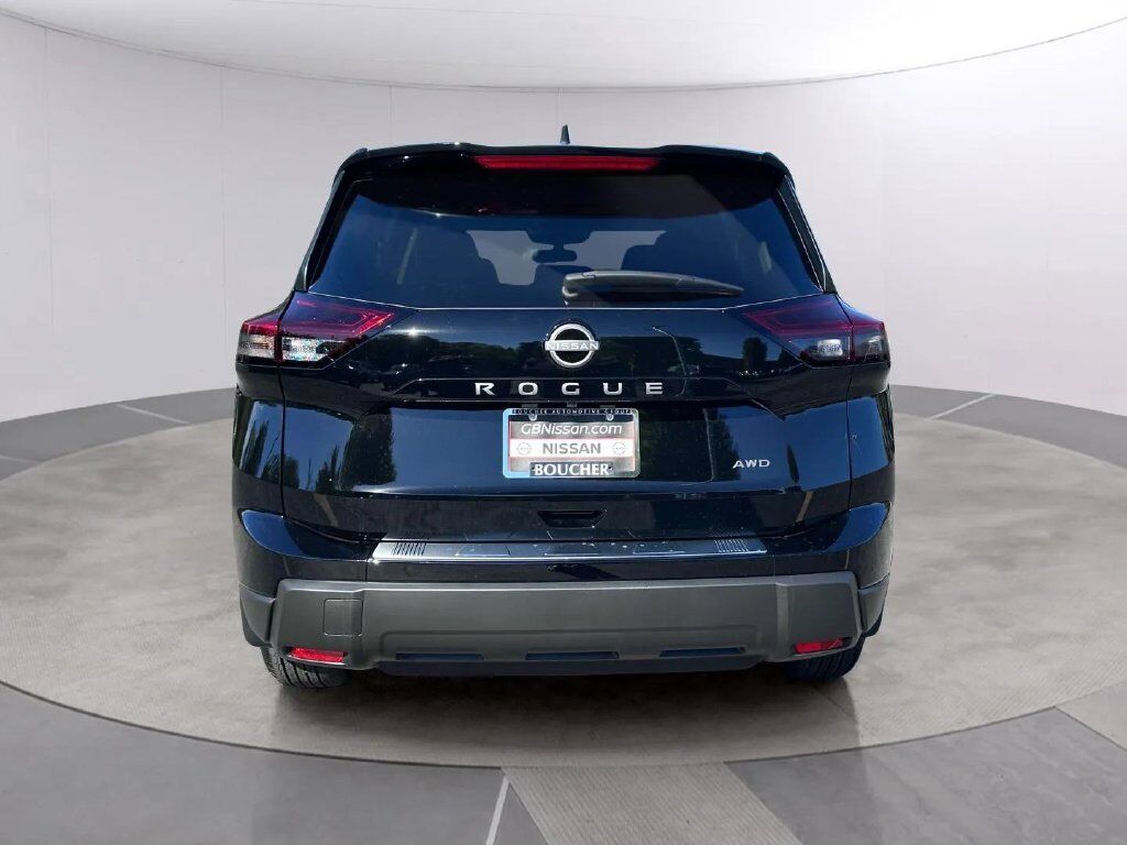 2027 Nissan Rogue SV San Clemente CA