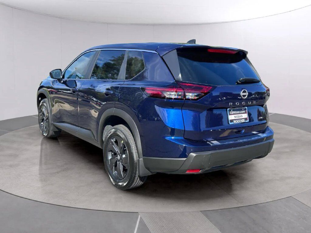 2027 Nissan Rogue SV San Clemente CA