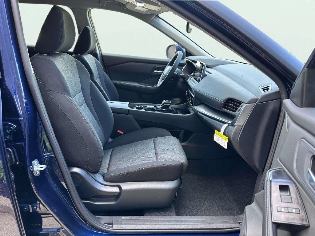 2027 Nissan Rogue SV San Clemente CA