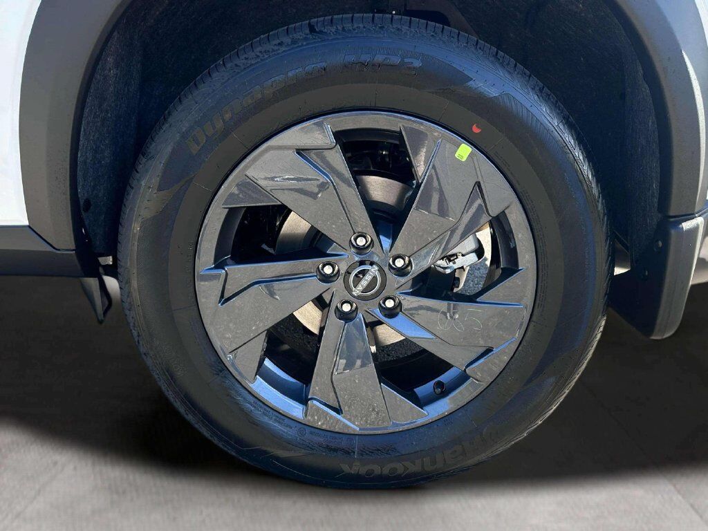2027 Nissan Rogue SV San Clemente CA