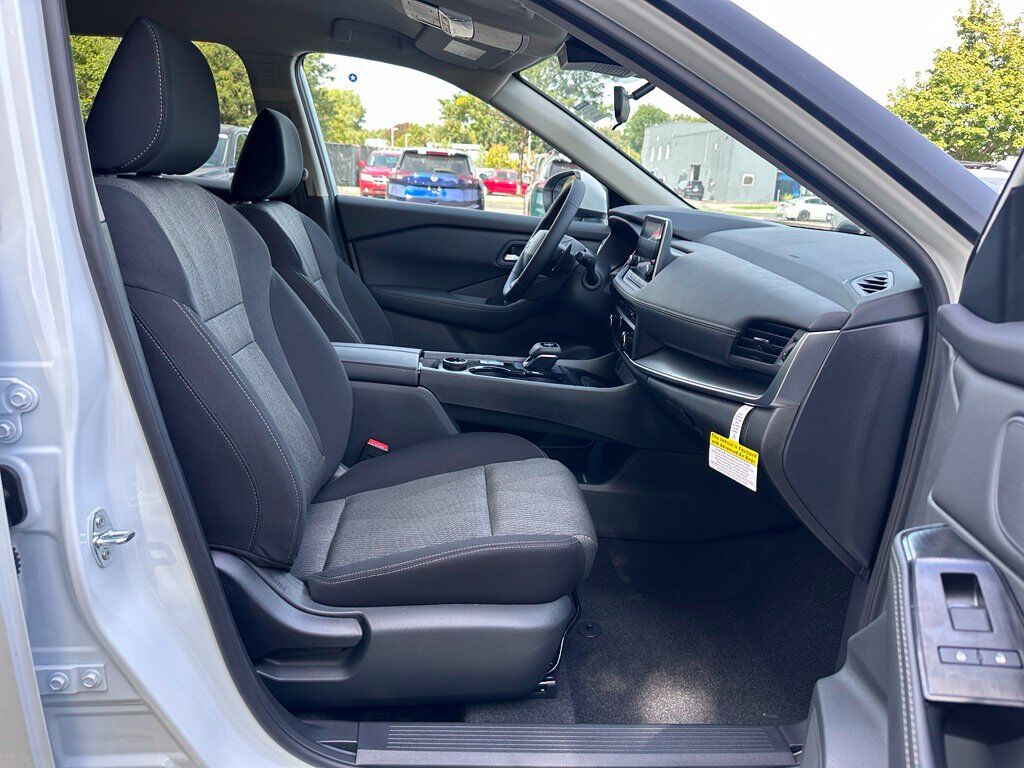 2027 Nissan Rogue SV W/COLD WEATHER PKG San Clemente CA