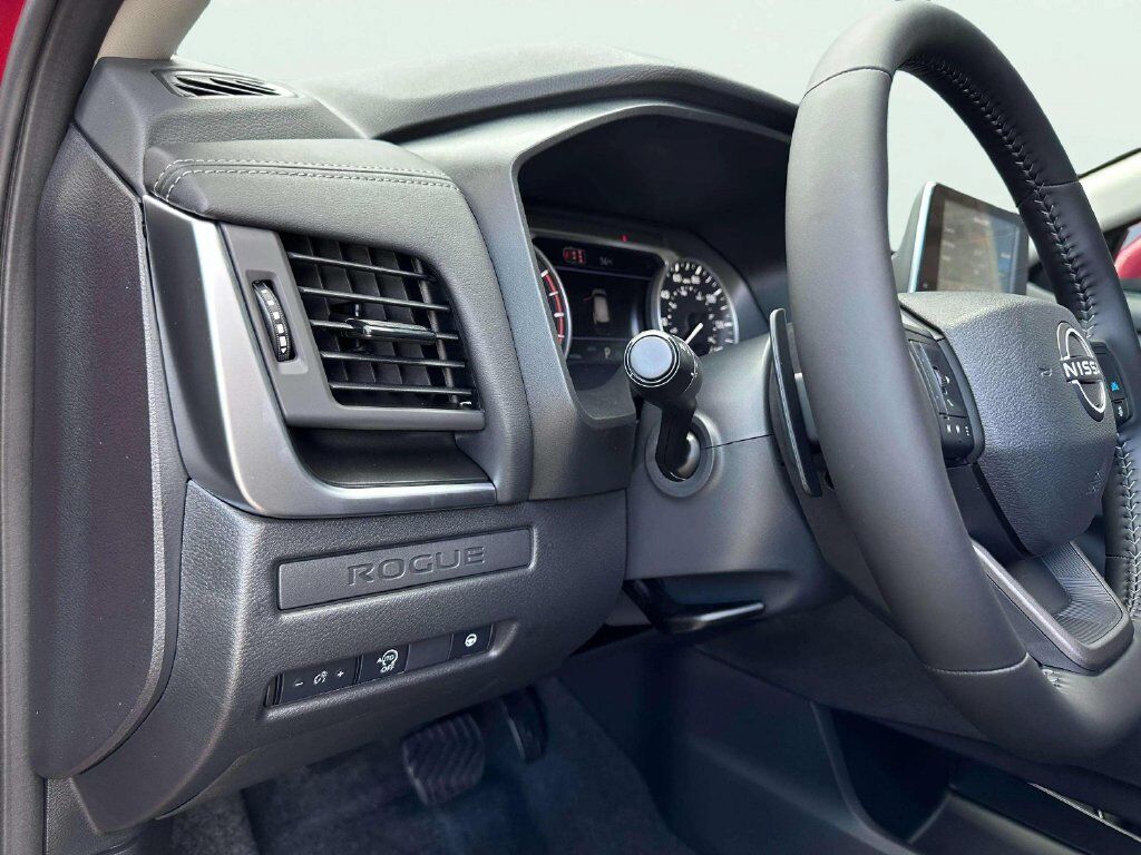 2027 Nissan Rogue SV W/ Cold Weather Pkg San Clemente CA