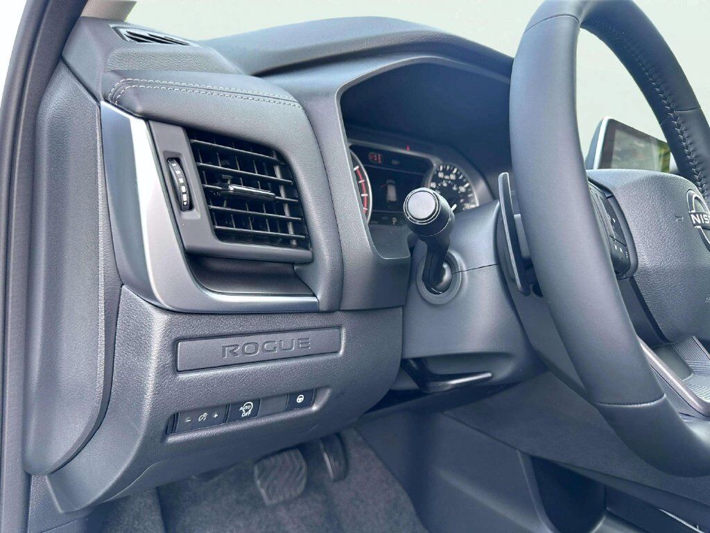 2027 Nissan Rogue SV W/ Cold Weather Pkg San Clemente CA