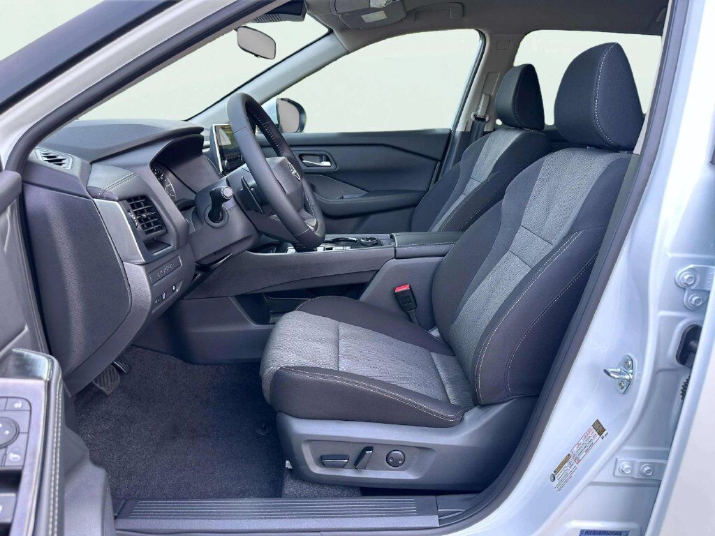 2027 Nissan Rogue SV W/ Cold Weather Pkg San Clemente CA