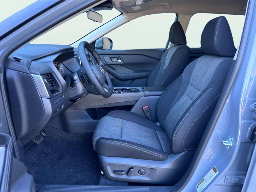 2027 Nissan Rogue SV W/ Cold Weather Pkg San Clemente CA