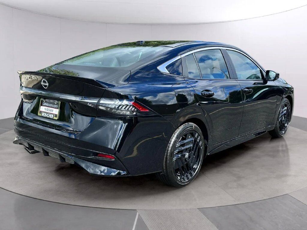 2027 Nissan Sentra SR W/ Premium and All Weather PKG