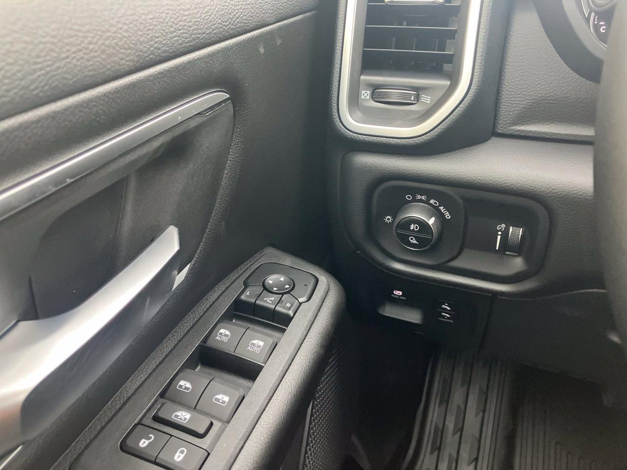 2027 Ram 1500 Big Horn/Lone Star Watertown SD 2027 Ram 1500 Big Horn/Lone Star Watertown SD