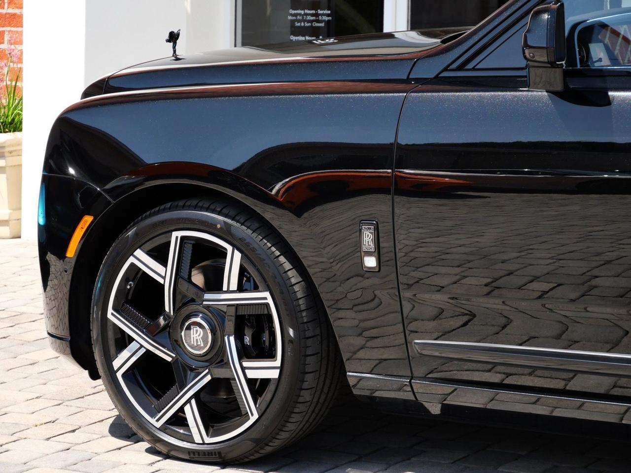 2027 Rolls-Royce Black Badge Cullinan Lawrence KS