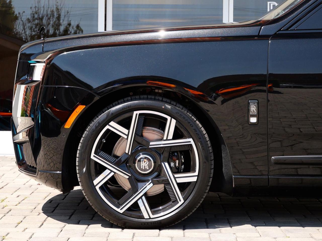 2027 Rolls-Royce Black Badge Cullinan Lawrence KS
