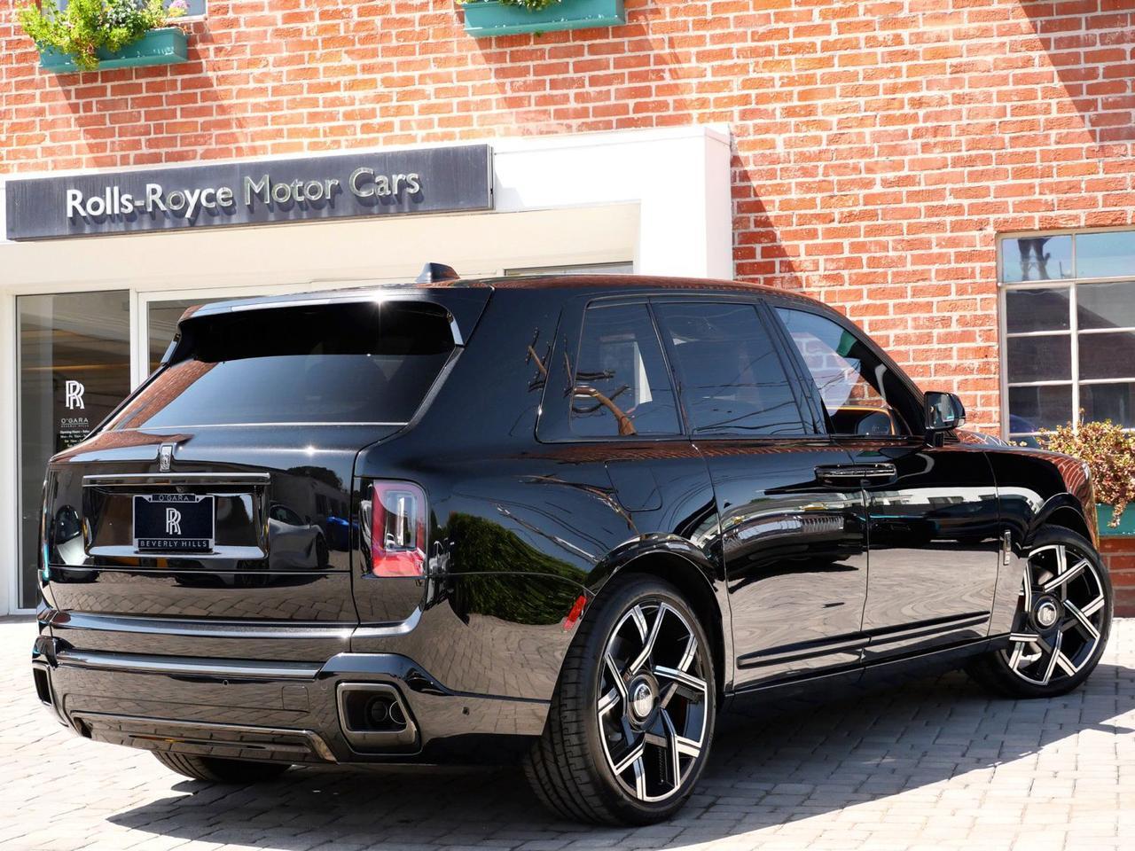 2027 Rolls-Royce Black Badge Cullinan Lawrence KS