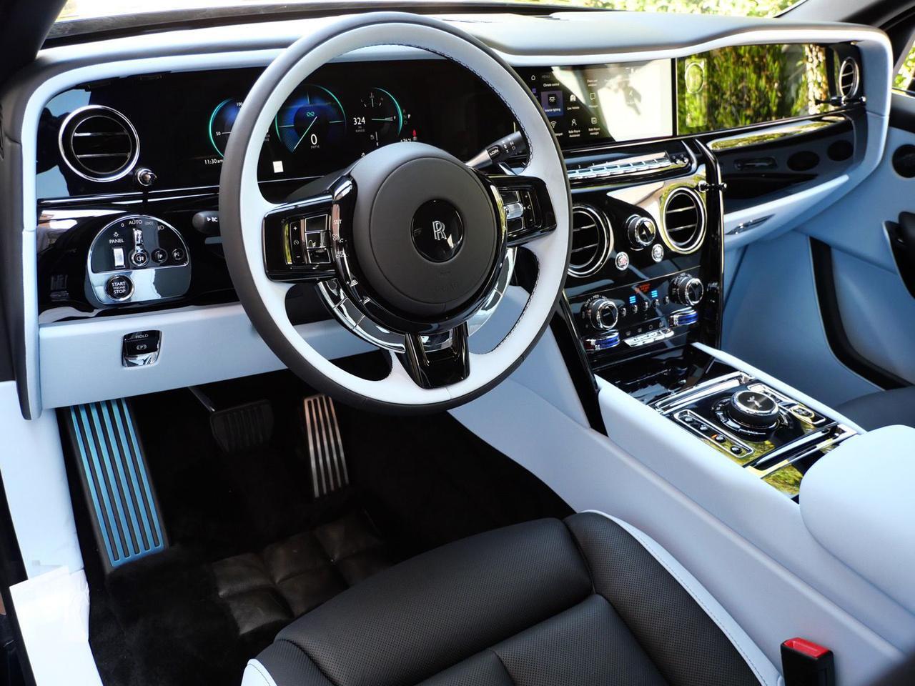 2027 Rolls-Royce Black Badge Cullinan Lawrence KS