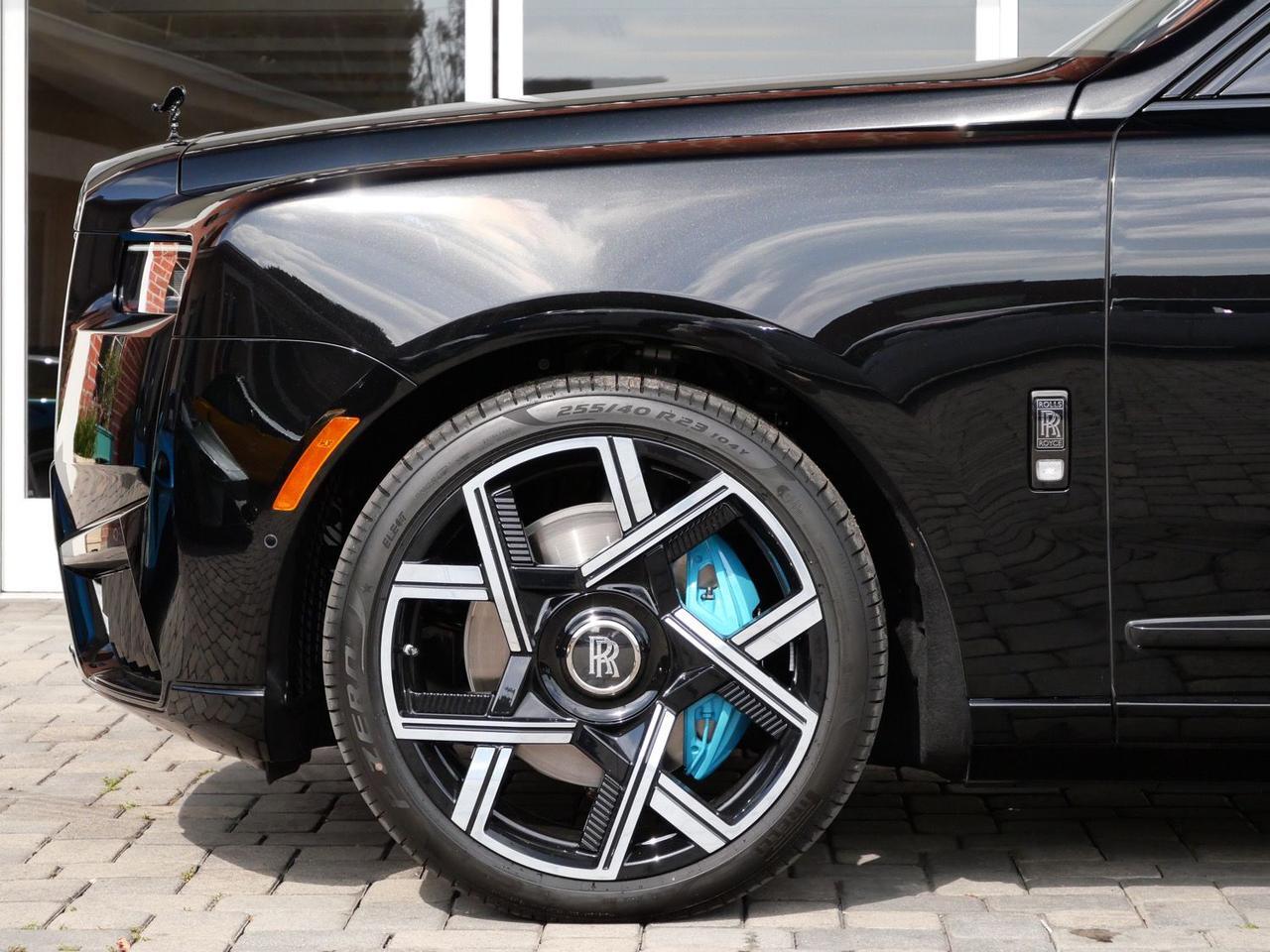 2027 Rolls-Royce Black Badge Cullinan Lawrence KS