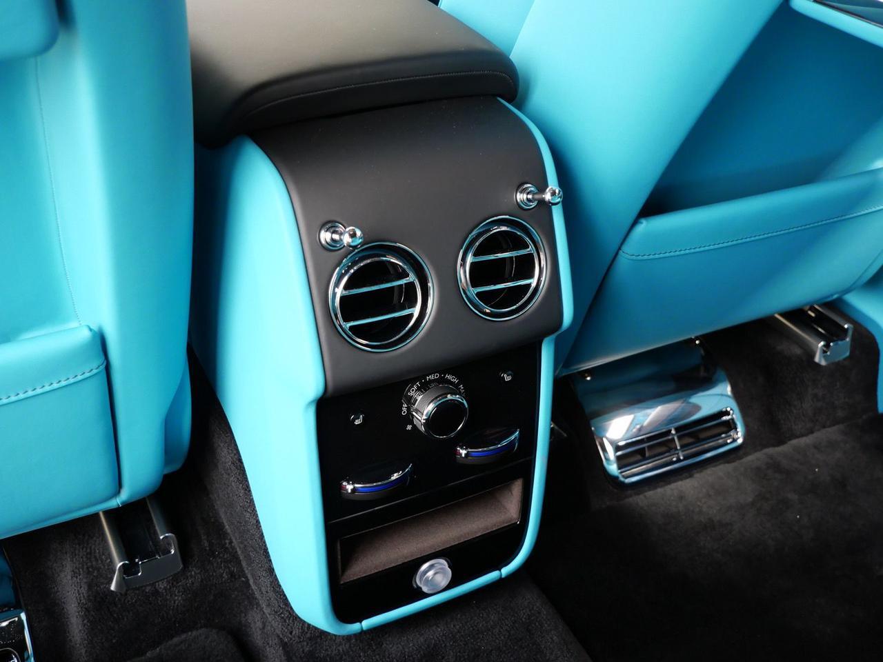 2027 Rolls-Royce Cullinan Lawrence KS