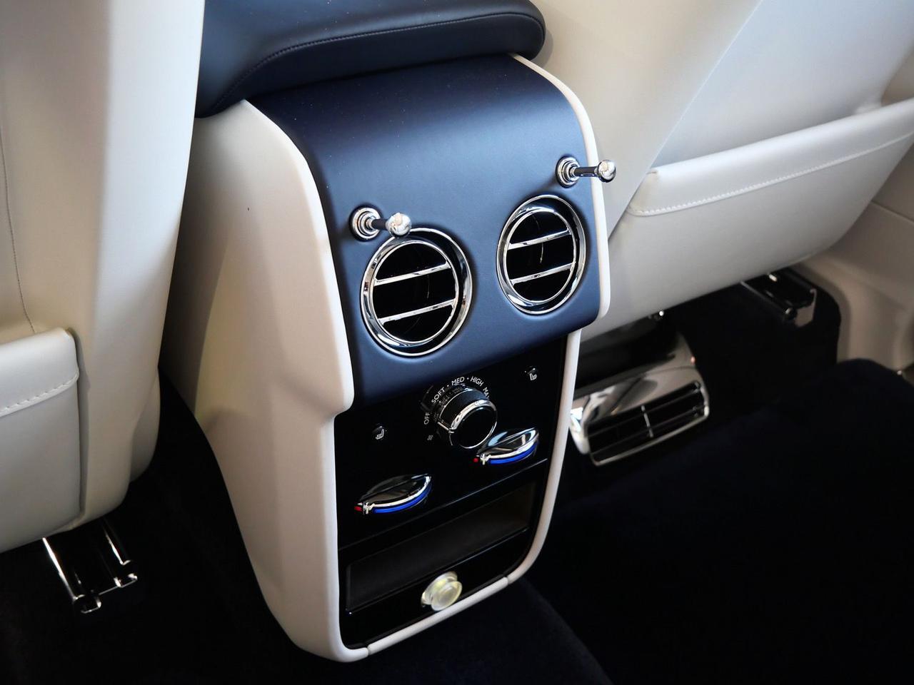2027 Rolls-Royce Cullinan Lawrence KS