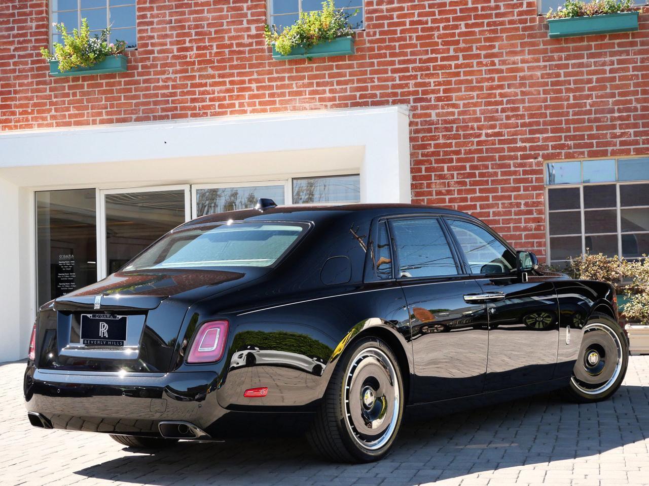 2027 Rolls-Royce Phantom