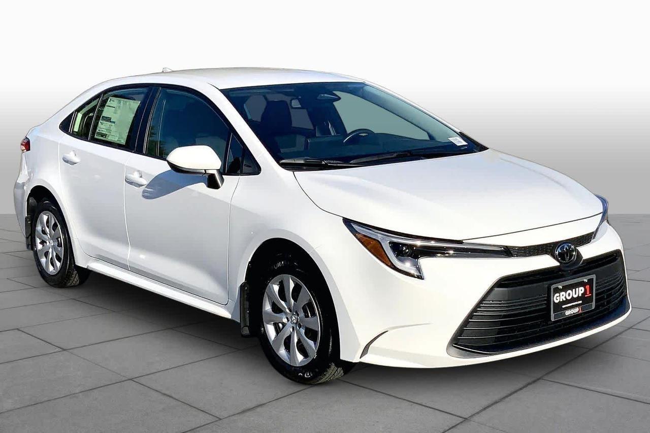 2027 Toyota Corolla Hybrid LE 2027 Toyota Corolla Hybrid LE