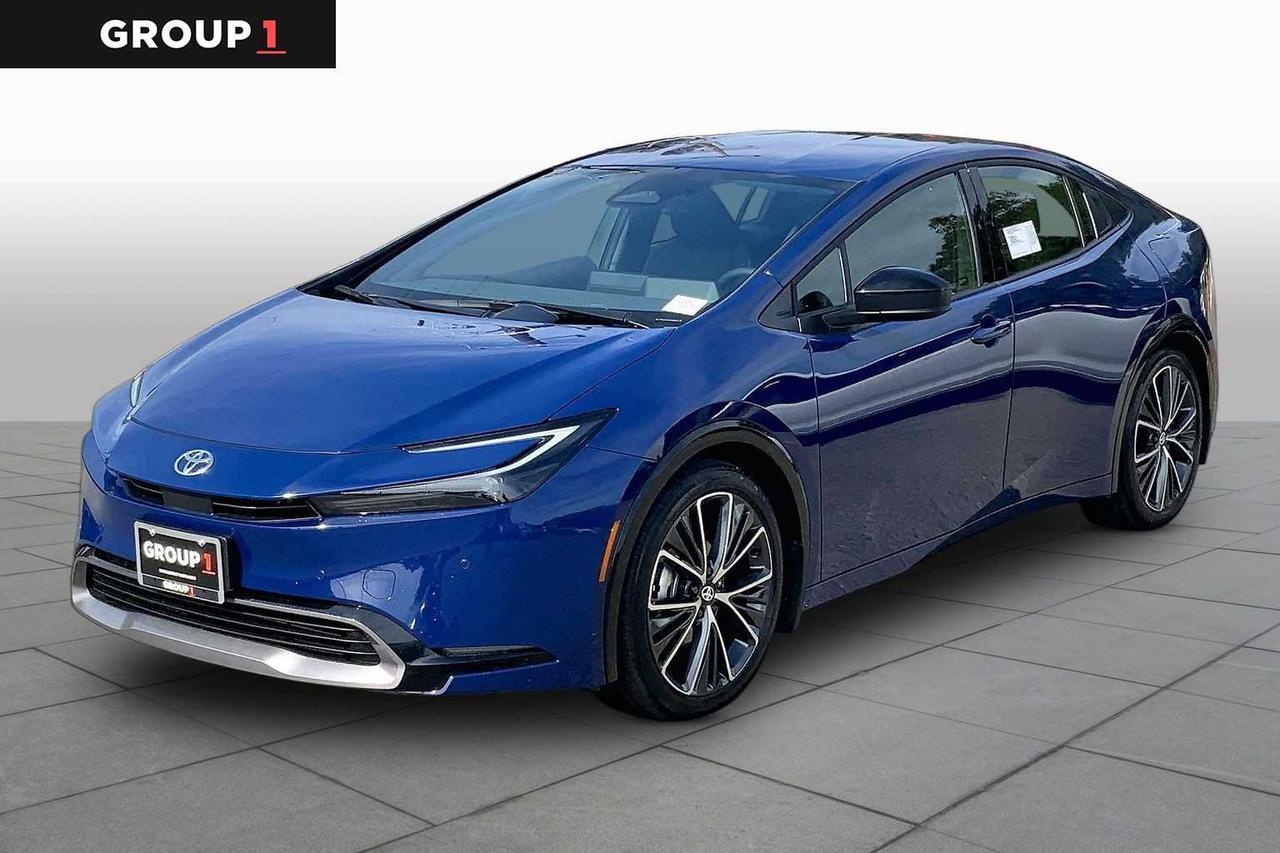 2027 Toyota Prius XLE 2027 Toyota Prius XLE