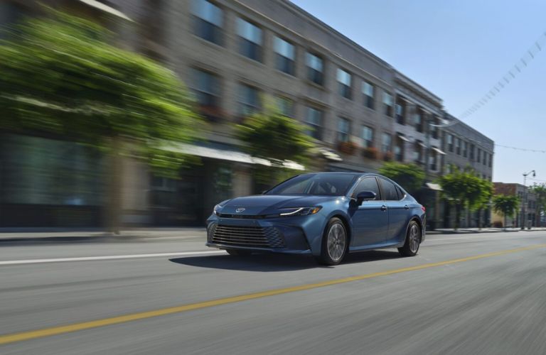 front quarter view of the 2025 Toyota Camry