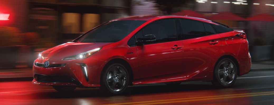 2021 Toyota Prius in red