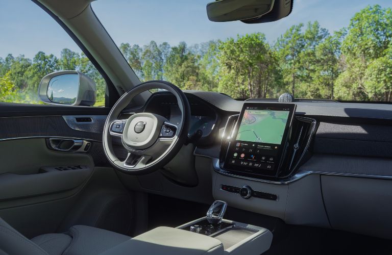 2025 Volvo XC60 interior front view